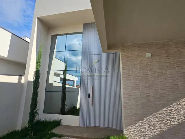 Casa 3 quartos e 4 banheiros, à venda, no bairro Nova Gardênia em Atibaia