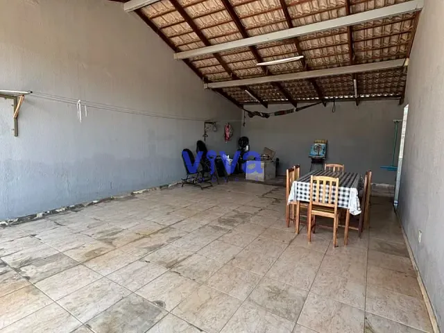 Casa com 243m² 3 quartos e 2 banheiros, à venda, no bairro Vila Oliveira em Aparecida de Goiânia