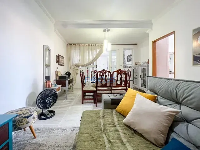 Casa com 250m² 3 quartos e 2 banheiros, à venda, no bairro Cidade Nova em Jundiaí