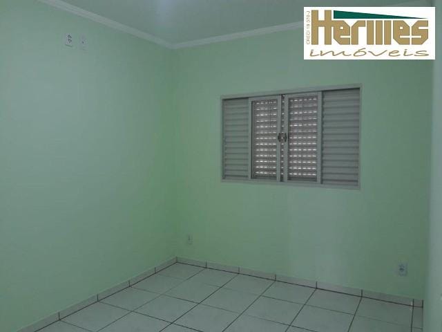 Casa com 60m² 2 quartos e 1 banheiro, para alugar, no bairro Parque Bom Retiro em Paulínia