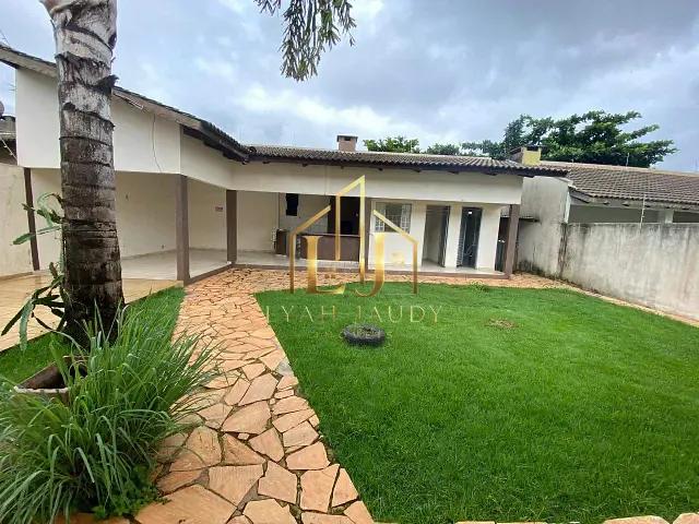Casa 4 quartos e 3 banheiros, à venda, no bairro Alto da Colina em Nova Mutum