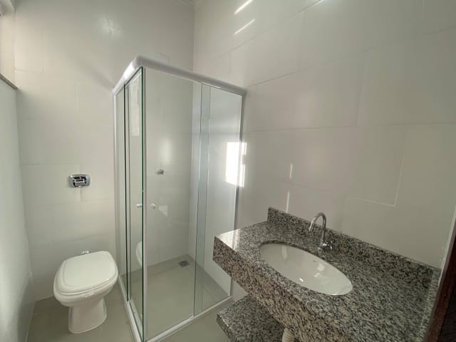 Casa com 250m² 2 quartos e 1 banheiro, à venda, no bairro Loteamento Quatro Estações Boulevard em Sinop