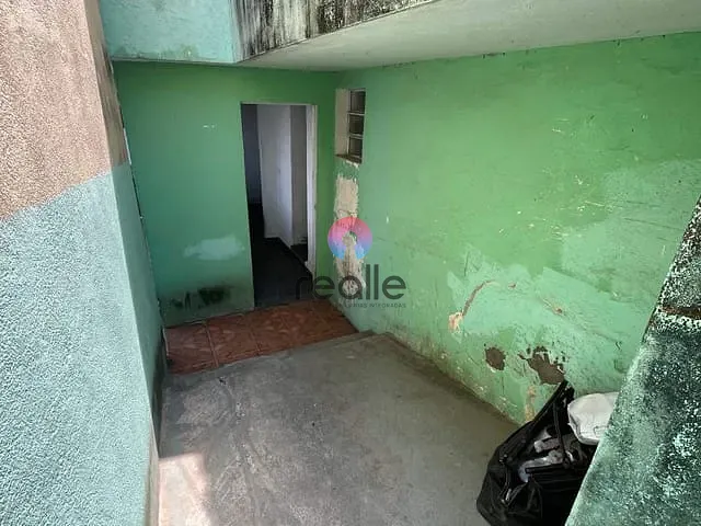 Casa com 35m² 1 quarto e 1 banheiro, para alugar, no bairro Jardim Alvorada em Belo Horizonte
