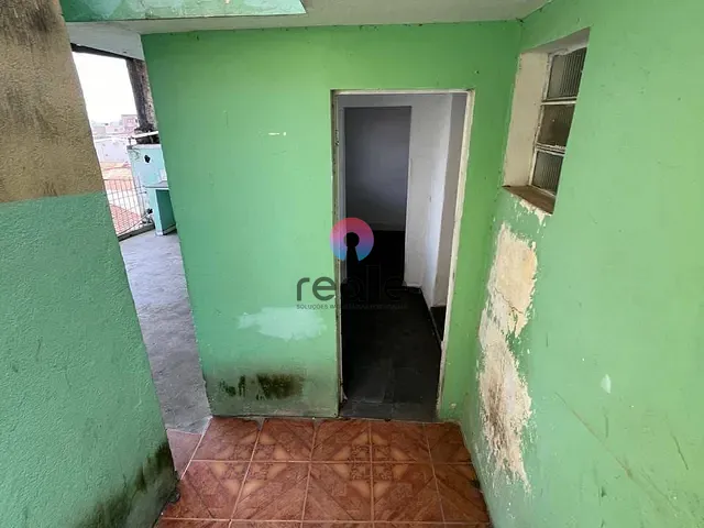 Casa com 35m² 1 quarto e 1 banheiro, para alugar, no bairro Jardim Alvorada em Belo Horizonte
