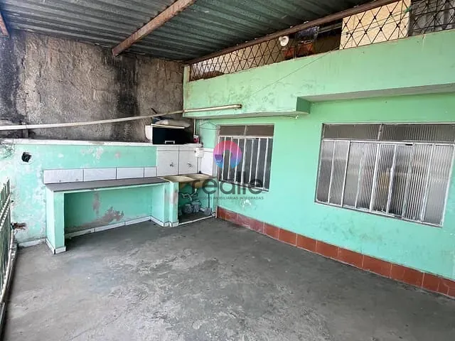 Casa com 35m² 1 quarto e 1 banheiro, para alugar, no bairro Jardim Alvorada em Belo Horizonte