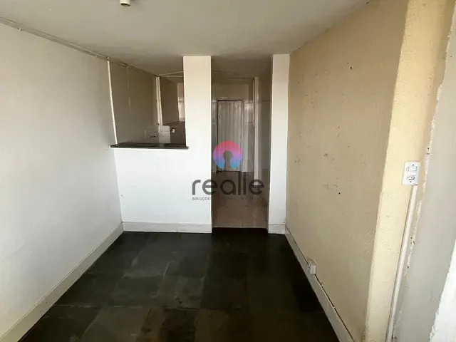 Casa com 35m² 1 quarto e 1 banheiro, para alugar, no bairro Jardim Alvorada em Belo Horizonte