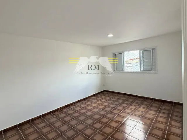 Casa com 120m² 3 quartos e 1 banheiro, para alugar, no bairro Jardim Vila Formosa em São Paulo