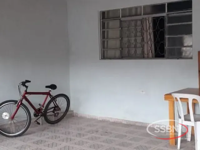 Casa com 176m², à venda, no bairro Jardim Marajoara em Nova Odessa