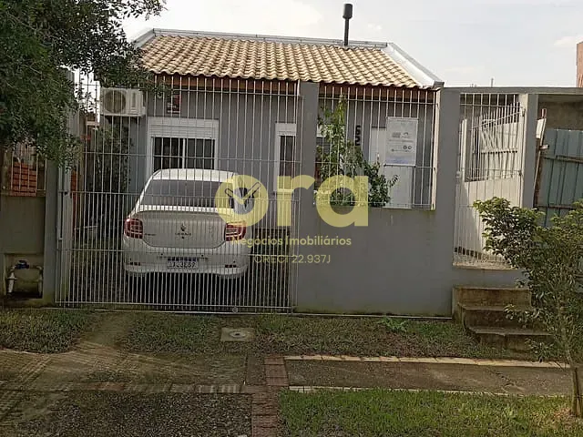 Casa com 125m² 2 quartos e 1 banheiro, à venda, no bairro Arco-Íris em Pelotas