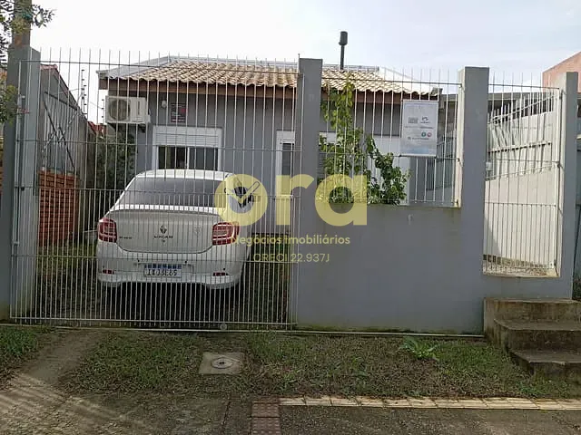Casa com 125m² 2 quartos e 1 banheiro, à venda, no bairro Arco-Íris em Pelotas