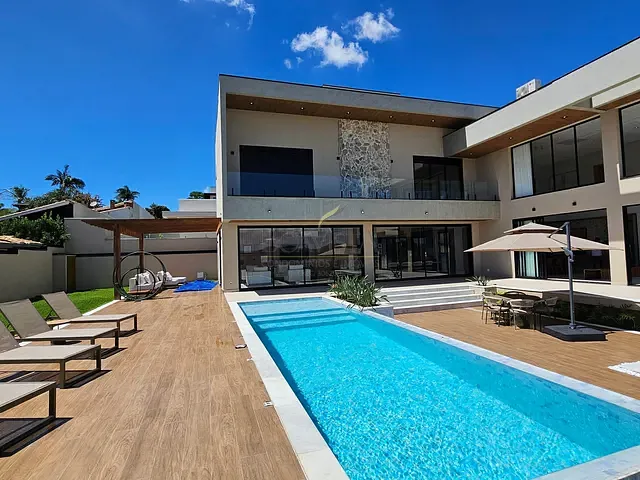 Casa 5 quartos e 7 banheiros, à venda, no bairro Laranjeiras em Piracaia