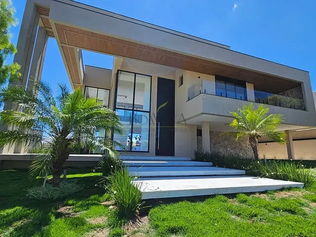 Casa 5 quartos e 7 banheiros, à venda, no bairro Laranjeiras em Piracaia