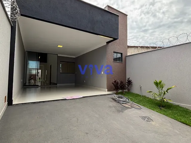Casa 3 quartos e 3 banheiros, à venda, no bairro Itapoã em Aparecida de Goiânia