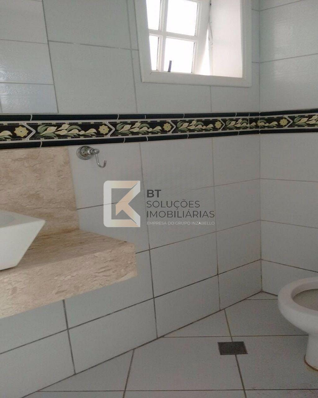 Casa à venda com 3 quartos, 207m² - Foto 10