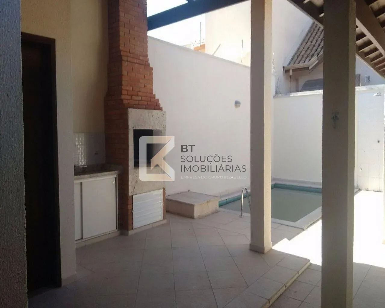 Casa, 3 quartos, 207 m² - Foto 1
