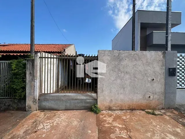 Casa com 128m² 2 quartos e 1 banheiro, à venda, no bairro Jardim Europa em Rolândia