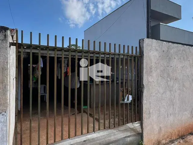 Casa com 128m² 2 quartos e 1 banheiro, à venda, no bairro Jardim Europa em Rolândia