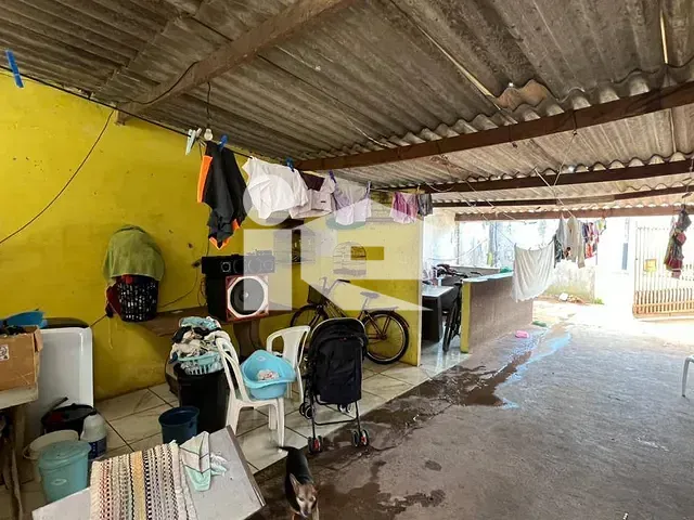 Casa com 128m² 2 quartos e 1 banheiro, à venda, no bairro Jardim Europa em Rolândia