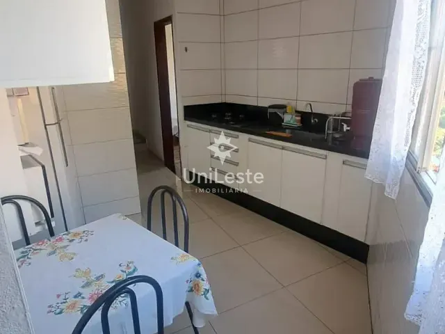 Casa 3 quartos e 2 banheiros, à venda, no bairro Conjunto Taquaril em Belo Horizonte