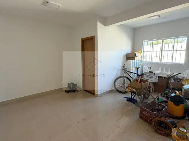 Casa com 472m² 4 quartos e 5 banheiros, à venda, no bairro Jardim Vale Verde em Rolândia