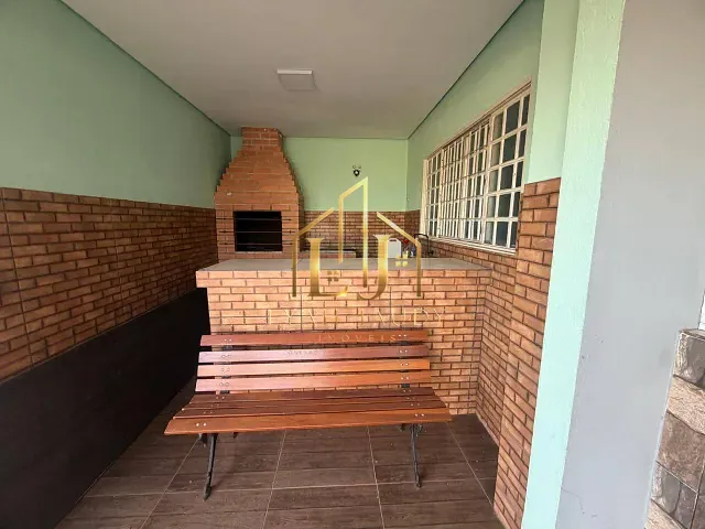 Casa com 400m² 3 quartos e 4 banheiros, à venda, no bairro Bairro bom Clima em Chapada dos Guimarães