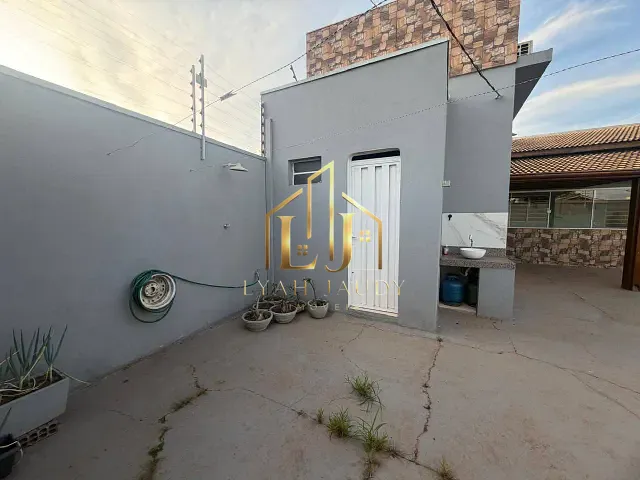 Casa com 400m² 3 quartos e 4 banheiros, à venda, no bairro Bairro bom Clima em Chapada dos Guimarães