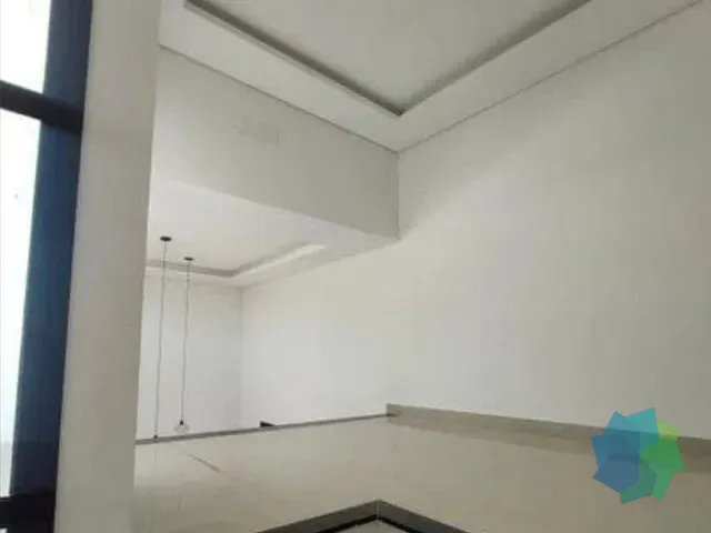 Casa com 175m² 3 quartos e 2 banheiros, à venda, no bairro Loteamento Terras de São Pedro e São Paulo em Salto