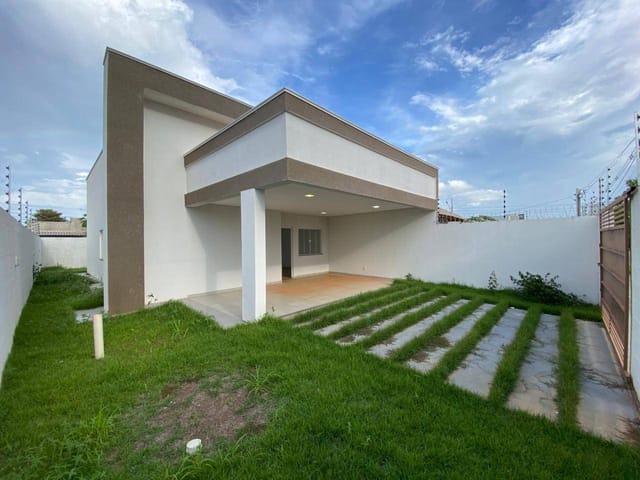Casa com 250m² 2 quartos e 1 banheiro, à venda, no bairro Loteamento Quatro Estações Boulevard em Sinop