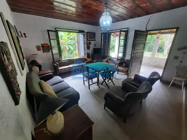 Casa 4 quartos e 2 banheiros, à venda, no bairro Bananal (Ponta Negra) em Maricá