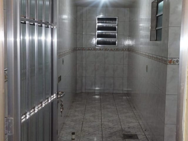 Casa com 200m² 2 quartos e 1 banheiro, à venda, no bairro Fragata em Pelotas