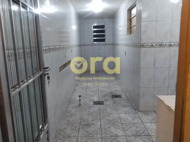 Casa com 200m² 2 quartos e 1 banheiro, à venda, no bairro Fragata em Pelotas