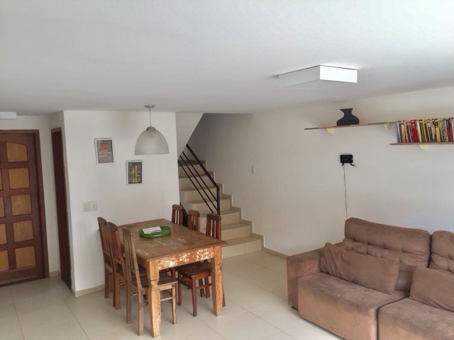 Casa com 150m² 3 quartos e 2 banheiros, à venda, no bairro Praia do Foguete em Cabo Frio