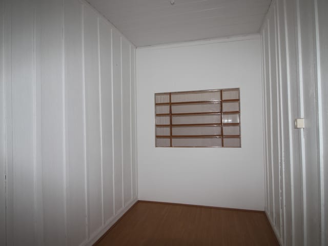 Casa com 165m² 3 quartos e 2 banheiros, à venda, no bairro Centro em Ponta Grossa