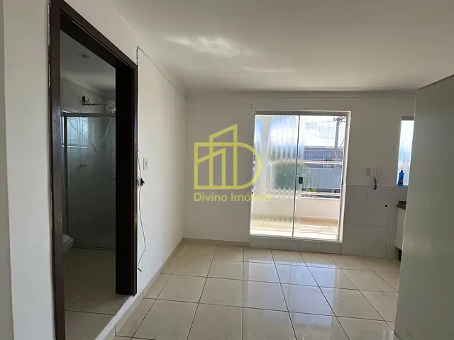 Casa 1 quarto e 1 banheiro, para alugar, no bairro Jardim Santa Bárbara em Sorocaba