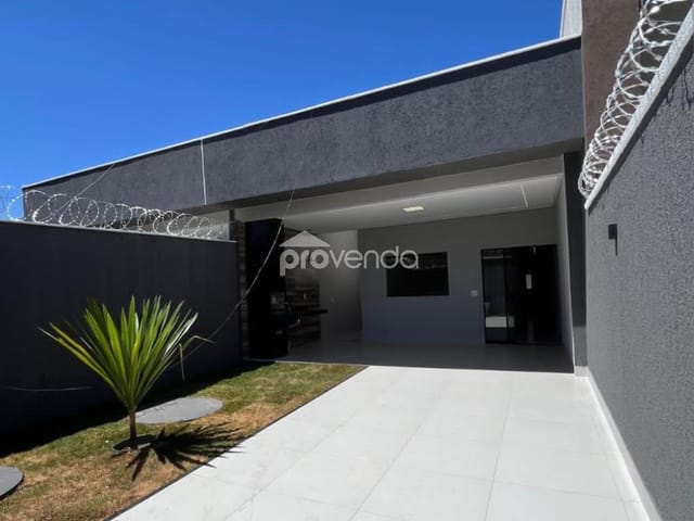 Foto do Casa - CASA TÉRRA - 3 QUARTOS (1 SUÍTE) - ÁREA 100² - SETOR DOS BANDEIRANTES - APARECIDA DE GOIÂNIA/GO | Provenda Imobiliária