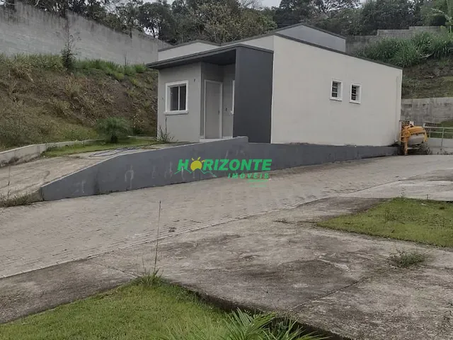 Casa com 120m² 2 quartos e 2 banheiros, à venda, no bairro Chácaras Pousada do Vale em São José dos Campos
