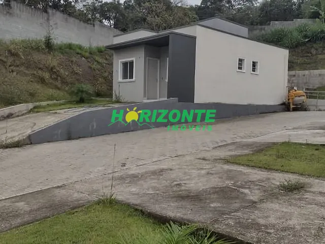 Casa com 120m² 2 quartos e 2 banheiros, à venda, no bairro Chácaras Pousada do Vale em São José dos Campos