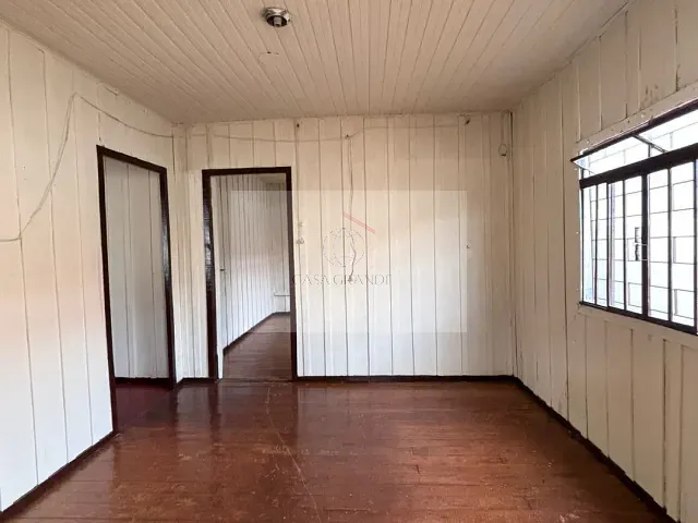 Casa com 250m² 3 quartos e 1 banheiro, para alugar, no bairro Alto da Boa Vista em Rolândia