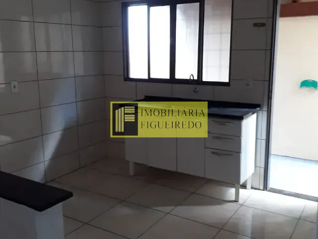 Casa com 50m² 2 quartos e 1 banheiro, para alugar, no bairro Jardim Mugnaini em São José do Rio Preto