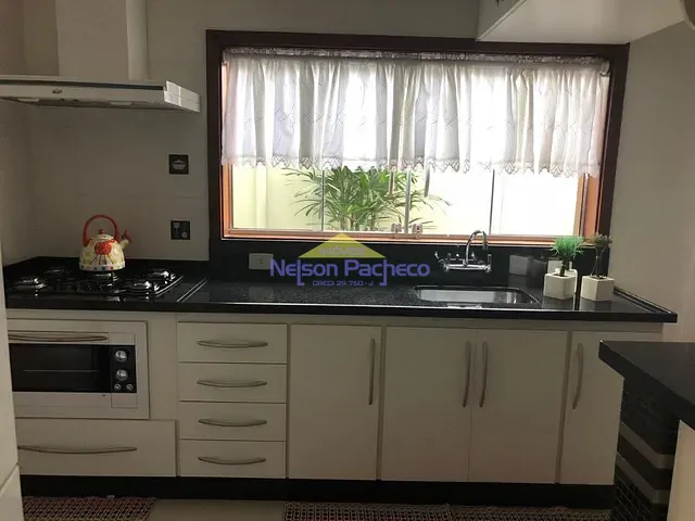 Casa com 253m², à venda, no bairro Nova Aparecida em Capivari