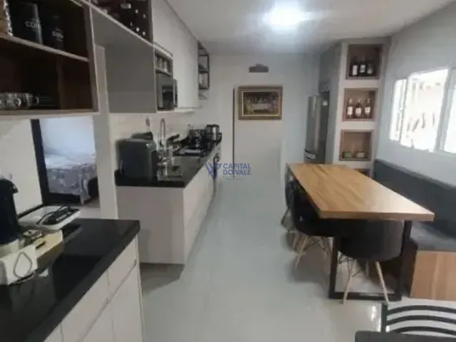 Casa com 252m² 3 quartos e 3 banheiros, à venda, no bairro Jardim Estoril em São José dos Campos