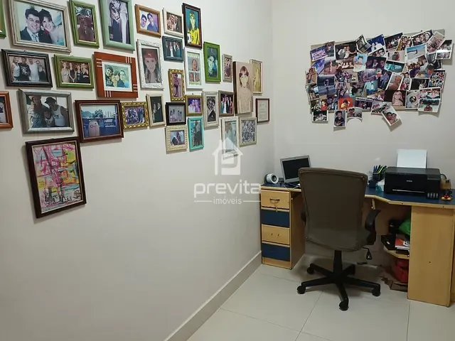 Casa com 350m² 3 quartos e 3 banheiros, à venda, no bairro Piracangaguá em Taubaté