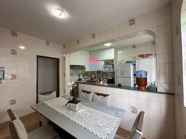 Casa com 360m² 3 quartos e 1 banheiro, à venda, no bairro Jardim Alvorada em Belo Horizonte