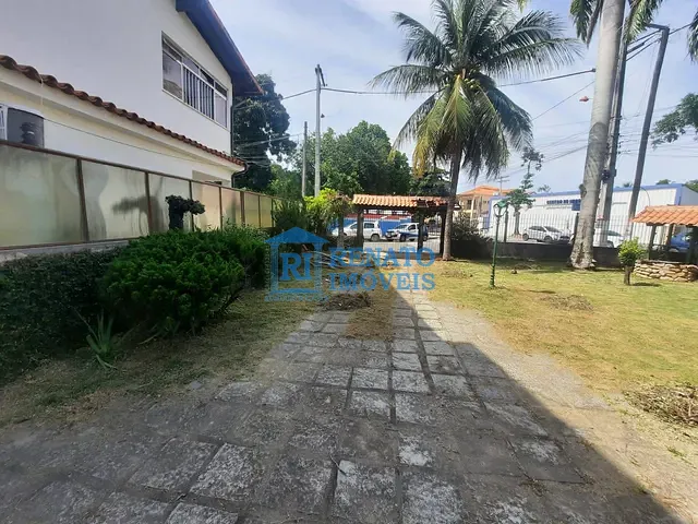 Casa para alugar, no bairro Centro em Maricá