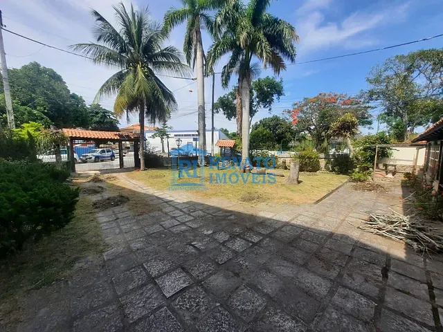Casa para alugar, no bairro Centro em Maricá