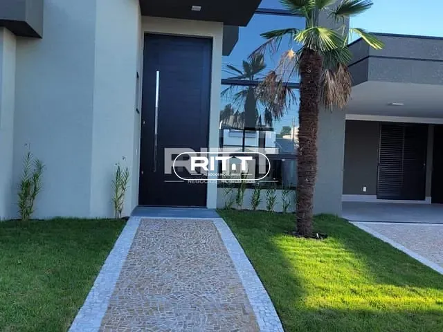 Casa com 375m² 3 quartos e 2 banheiros, à venda, no bairro Chácaras Silvania em Valinhos