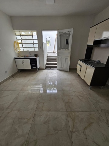 Foto do Casa - Título 

CASA TÉRREA INDEPENDENTE PARA LOCAÇÃO - 80m² - 2 DORMITÓRIOS - SALA - CZ - 2 BANHEIROS - 2 VAGAS - ÓTIMA LOCALIZAÇÃO - JD VL FORMOSA - SP | Rocha Marqueze Imóveis