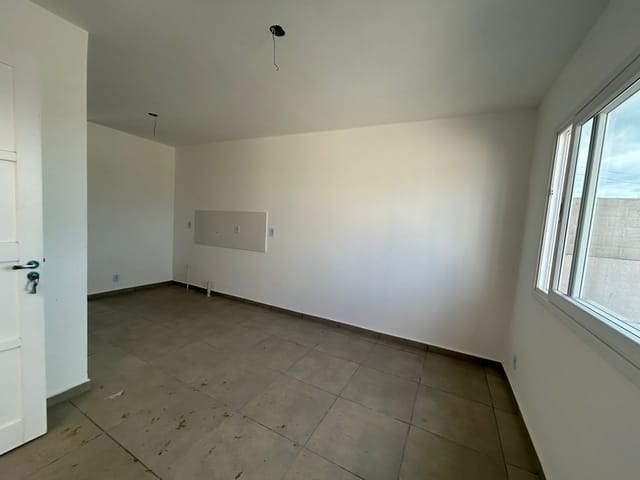 Casa com 100m² 2 quartos e 1 banheiro, à venda, no bairro Três Vendas em Pelotas