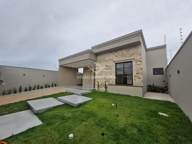 Casa 3 quartos e 3 banheiros, à venda, no bairro Residencial Riviera Suíça I em Sinop