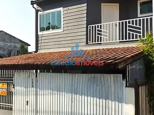 Casa 3 quartos e 2 banheiros, à venda, no bairro Ano Bom em Barra Mansa